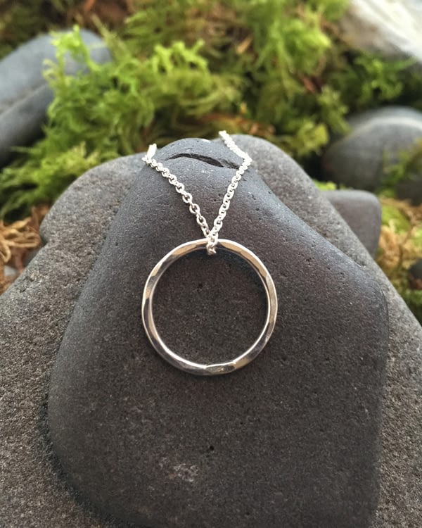 minimalist circle textured silver pendant